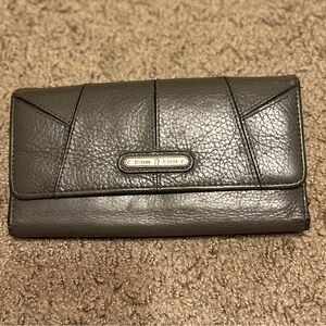 Etienne Aigner trifold leather wallet good condition